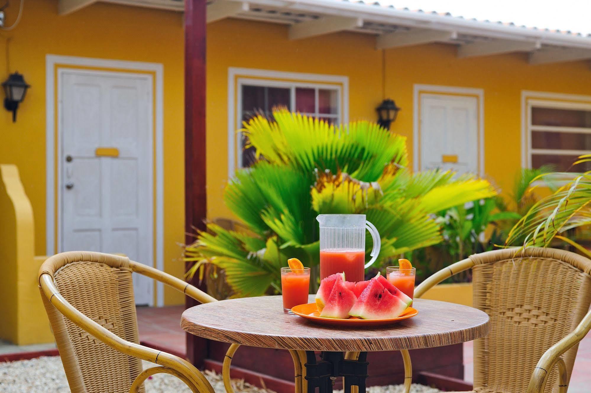 The Dive Hut - Boutique Apartments Playa Esterno foto